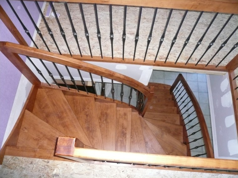 Escaliers en bois